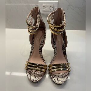 Aldo Gold snakeskin Heels ⭐️